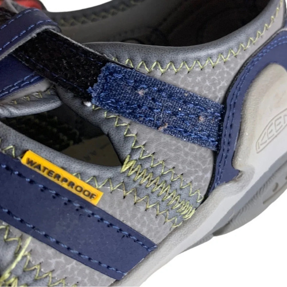 Keens Knotch Creek Sandal Waterproof  Steel Grey/ Blue Depths Size Big Kids 5 - Picture 13 of 16